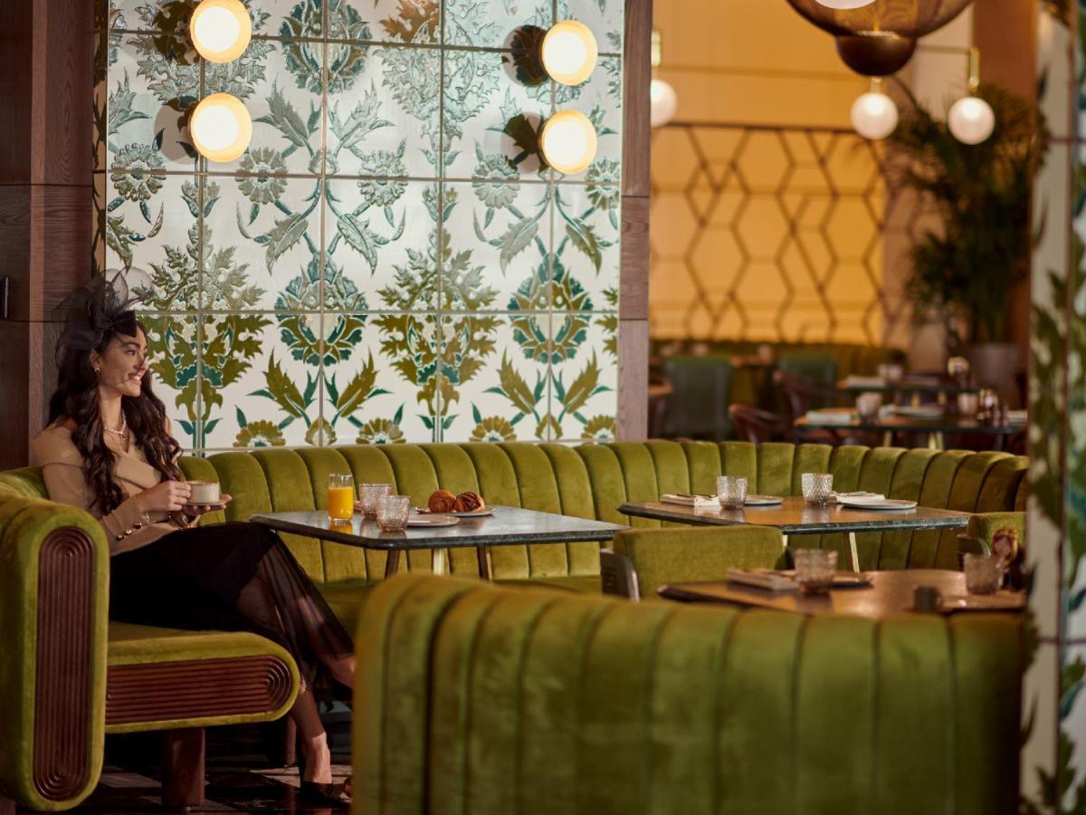 Grand Hyatt Kuwait Otel Kuveyt Dış mekan fotoğraf The interior of the restaurant